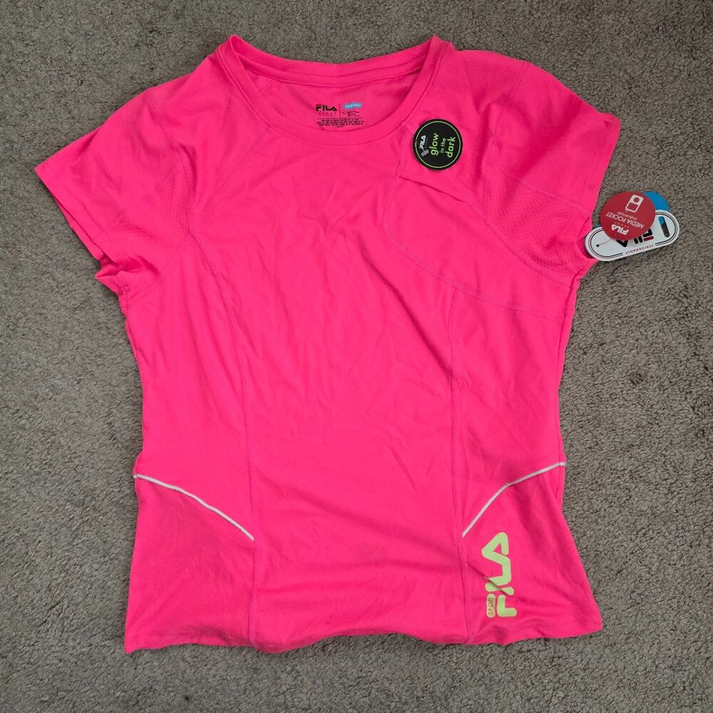 New with tags FILA shirt
